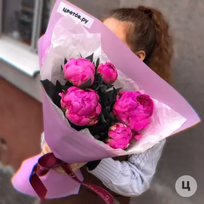 Какие цветы выбрать на последний звонок?