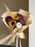 "Осенний букет с тыквой, хризантемой Бигуди и подсолнухами" – Фото 0
