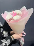 "Хризантема с лагурусом корпоративный заказ 8 марта" – Фото 0