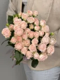 "Букет из 9 кустовых пионовидных роз, под ленту" – Фото 2