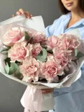 "Французские розы с эвкалиптом «Аристократка»" – Фото 0