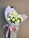 "Белые кустовые розы " – Фото 0