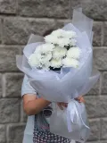 "Букет из 3-х Кустовых Хризантем" – Фото 0
