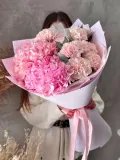 "Авторский букет: гортензия, диантус, эвкалипт" – Фото 0
