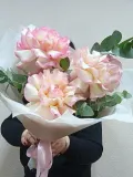 "Нежный комплимент из французских роз" – Фото 1