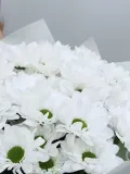 "Букет из кустовых хризантем ромашковых" – Фото 2