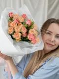 "5 кустовых роз нежный микс" – Фото 5