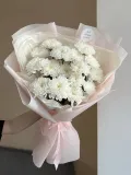 "Монобукет из 3 белых кустовых хризантем" – Фото 1