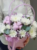 "Хризантемы кустовые с хлопком в сумочке" – Фото 2
