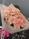 "Букет из розовых французских роз в матовой упаковке" – Фото 2