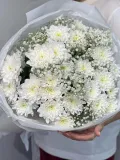 "Букет из белых хризантем и гипсофилы" – Фото 2