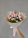 "5 розовых кустовых роз" – Фото 2