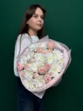 "Сборный букет из кустовых роз и хризантем" – Фото 0