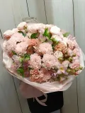 "Букет из кустовой хризантемы, кустовой пионовидной розы, альстромерии и диантусов Магия Утра " – Фото 0