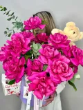 "«Ив пьяже» с мишкой и раффаэлло. Цветы в коробке - 15 французских роз Пинк Флойд" – Фото 0