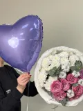 "Сборный нежный букет из кустовой хризантемы, пионовидных роз и хлопка + сердце" – Фото 0