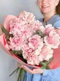 "Большой букет из французских роз и эвкалипта" – Фото 2