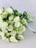 "Букет из 11 кустовых роз" – Фото 1