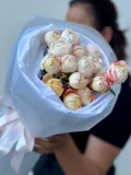 "Букет из 5 кустовых пионовидных роз Сиюка" – Фото 2
