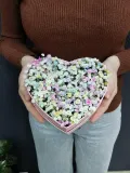 "Цветочная композиция из гипсофилы в коробке Сердце" – Фото 0