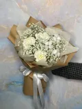 "Букет из диантусов, гипсофилы и хлопка" – Фото 1