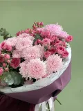 "Нежный букет с кустовой пионовидной розой" – Фото 2