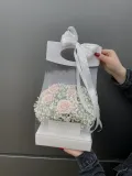 "Подарочный пакетик с гипсофилой и кустовой розой" – Фото 3
