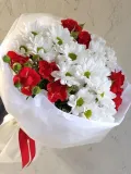 "Букет «Люби» (хринзатема кустовая, роза кустовая)" – Фото 0