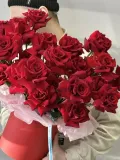 "«Целестина» 25 красных французских роз Эксплорер в шляпной коробке" – Фото 2