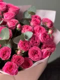 "Кустовые розы Giselle - WOW букет" – Фото 4