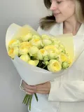 "«Ванильный десерт» букет из кустовых пионовидных роз пион баблз" – Фото 3