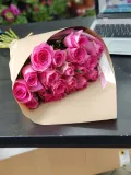 "Букет кенийских роз 19шт, фуксия (розовый)" – Фото 1