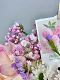 "«Примавера» композиция с французскими розами, хризантемой, статицей и гипсофилой" – Фото 3
