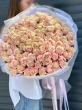 "101 розовая роза в фирменной упаковке" – Фото 0