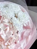 "Нежный букет пинк мондиаль, гортензия и кустовая хризантема" – Фото 2