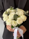 "Букет невесты: кустовые пионовидные розы и эвкалипт Н7" – Фото 0