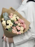 "«Juliette» букет из кустовых роз и эвкалиптом" – Фото 0