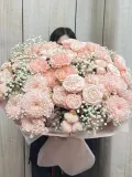 "Букет из кустовой хризантемы, кустовой пионовидной розы, гипсофилы и хлопка Облако нежности Xl" – Фото 2