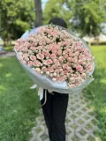 "букет из 49 кустовых роз " – Фото 2