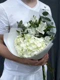 "Нежный букет белая гортензия альстромерия эвкалипт 🎀" – Фото 0