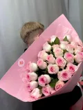 "Гигант из 25 роз " – Фото 1