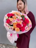 "Монобукет «Яркий день» из кустовых роз " – Фото 0