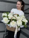 "ФРАНЦУЗСКАЯ РОЗА В КОРЗИНЕ" – Фото 1