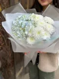 "Авторский букет 💐 голубая гортензия и белые кустовые хризантемы " – Фото 5