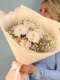"Мини Букет с хризантемой и гипсофилой " – Фото 2