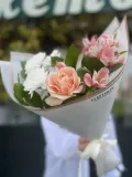 "Букет-комплимент с персиковой розой" – Фото 2
