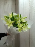 "Букет из белых лилий 7шт" – Фото 0