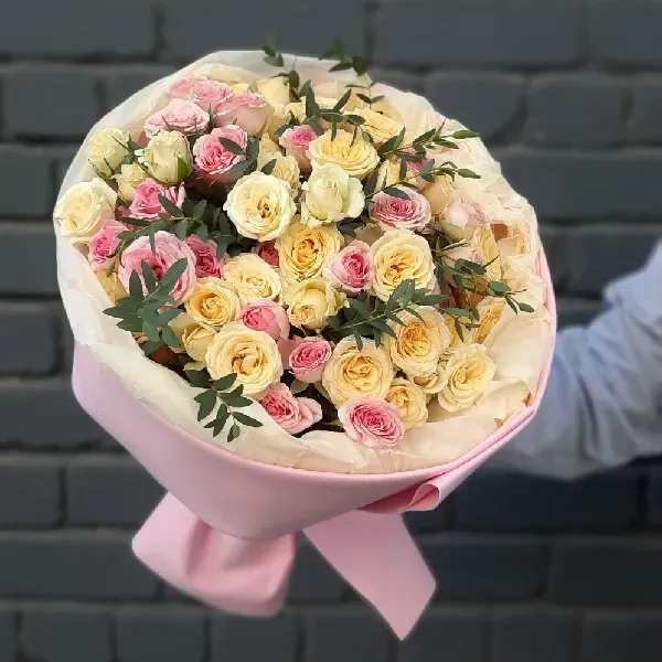 Нежные кустовые розы в фоамиране
