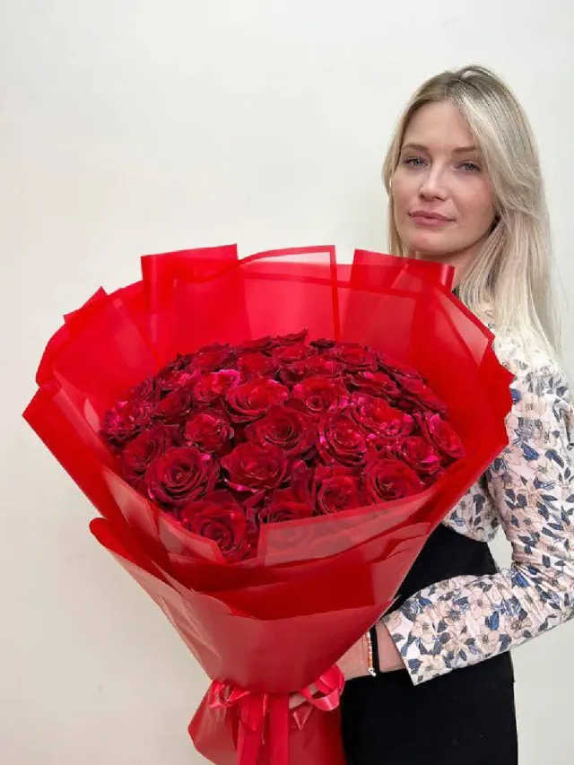 "Букет "Императрица" 33 красные розы" – Фото 1