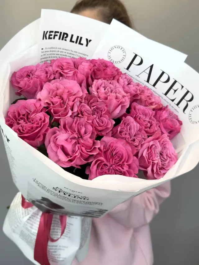"15 пионовидных роз Кантри Блюз" – Фото 5